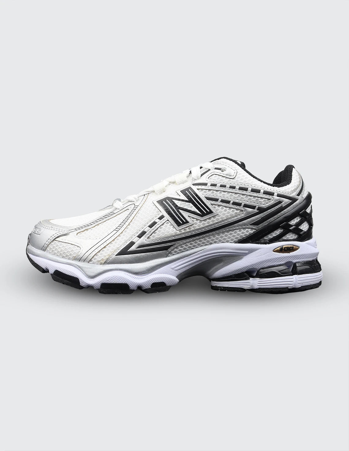 کفش دویدن مردانه نیو بالانس 1906 Summit M