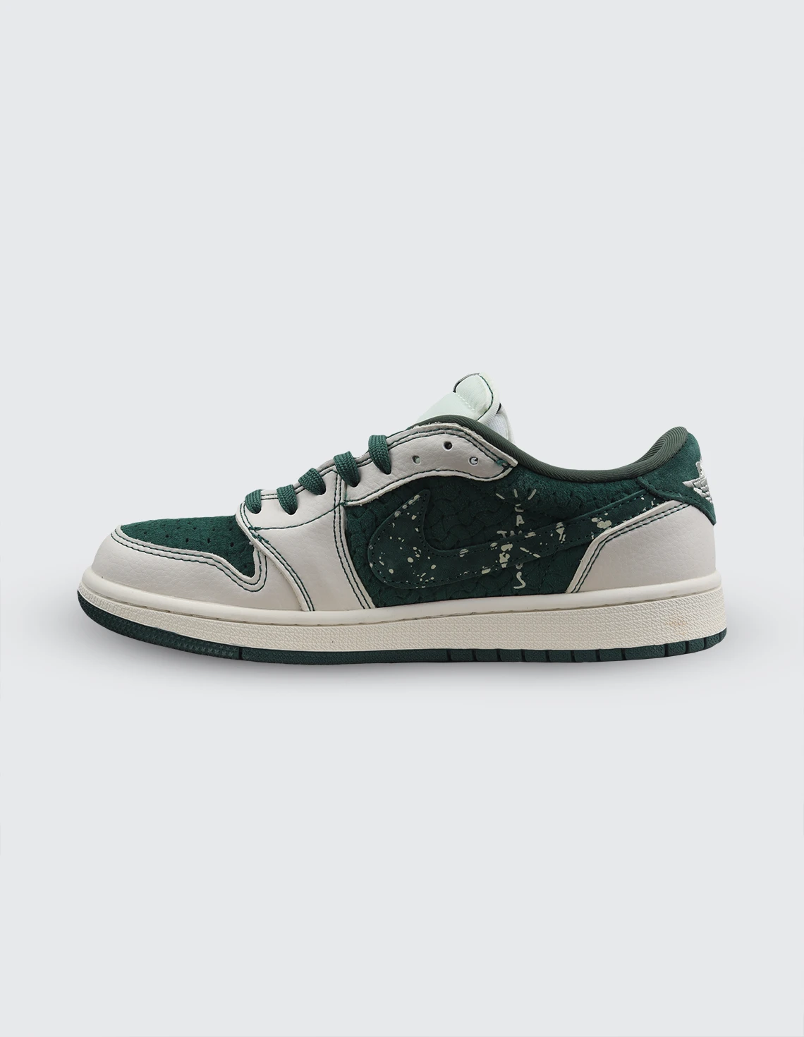 کتونی روزانه مردانه نایک Nike Air Jordan 1 Travis Scott  Supreme M