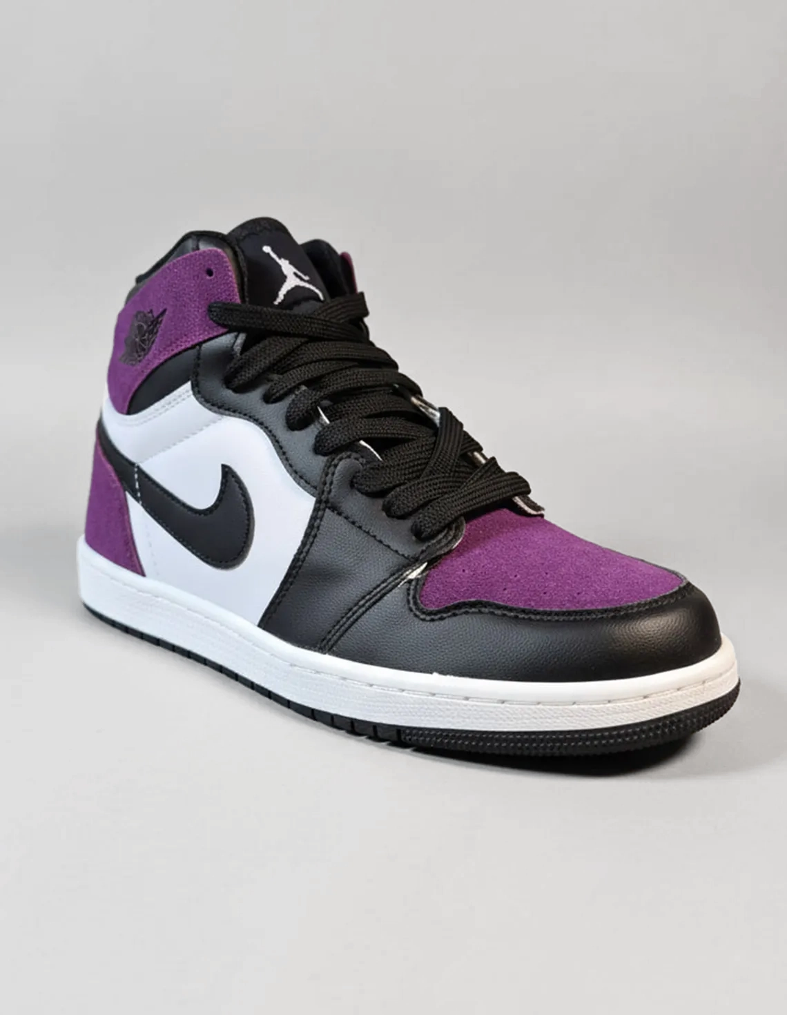 کفش روزانه مردانه نایکی Air Jordan 1 Retro Og M