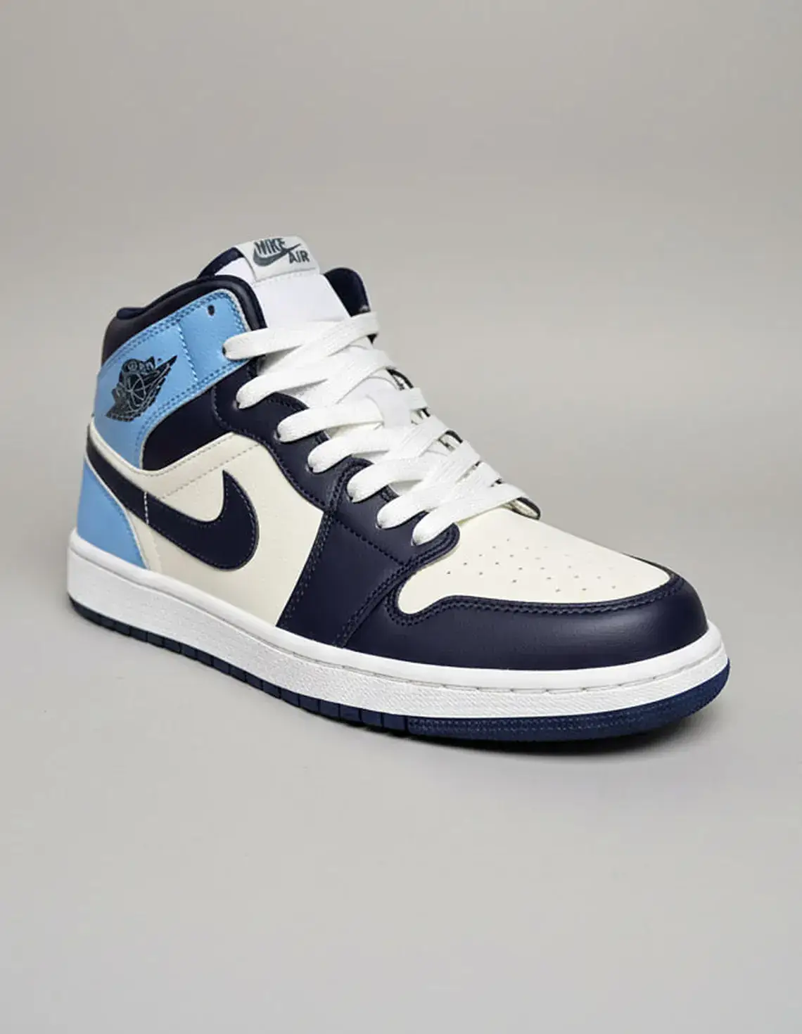 کفش روزانه مردانه نایکی Air Jordan 1 Mid Dark M