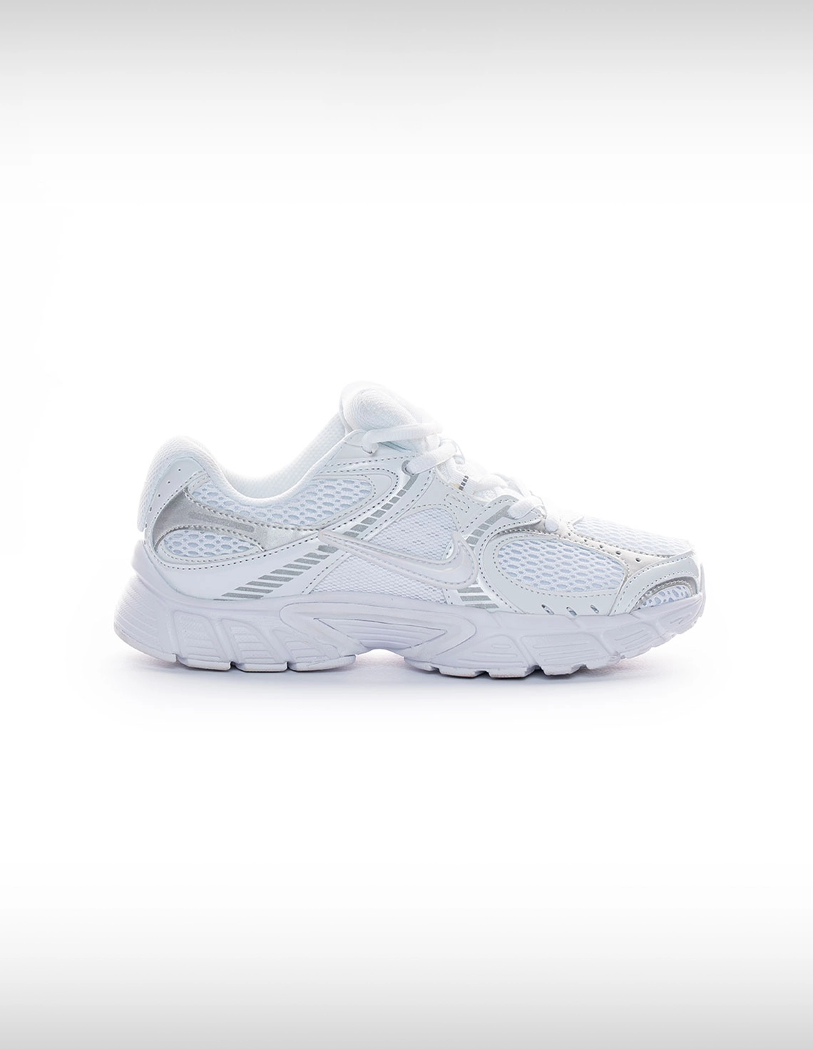 کفش روزانه Unisex نایک Nike Nike V5 RNR U